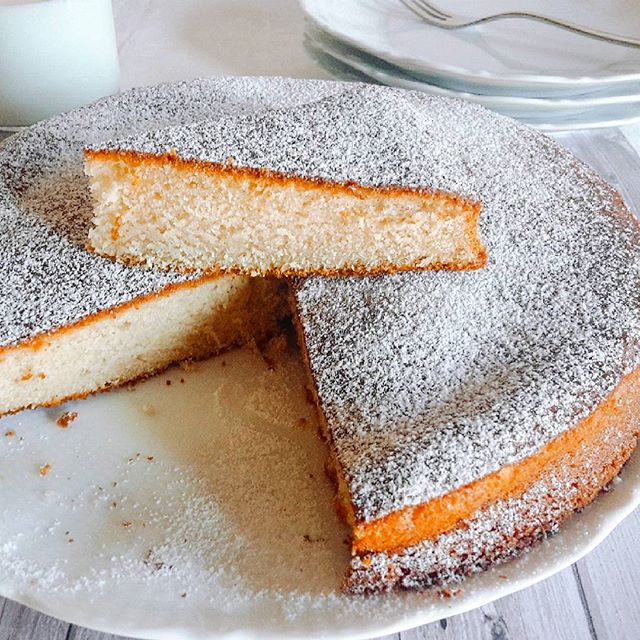 Torta yogurt e latte