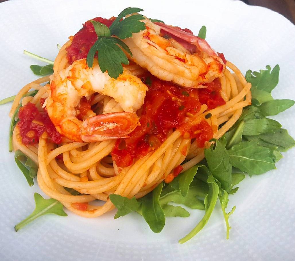 Spaghetti rucola,gamberetti e pomodorini